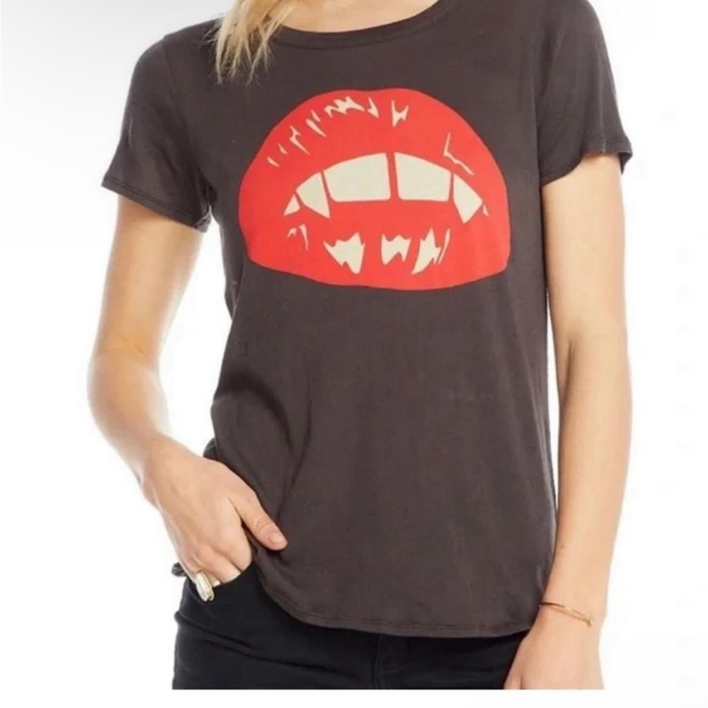 Chaser tee
